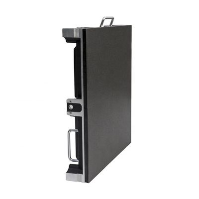 450w Yüksek Çözünürlüklü LED Ekran P1.875 P2.5 4500 Cd 140H Görüş açısı