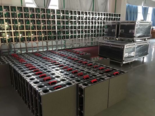 900cd Kapalı Reklam LED Ekran CE ROHS PSE UL Sertifikası