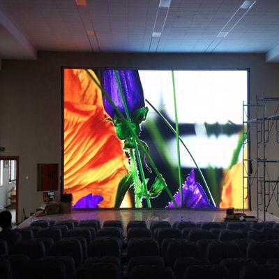 Tam Renkli Küçük Saha Kapalı Kiralık LED Ekran P3.91mm
