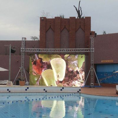 65536 puan Dış Mekan Büyük Ekran Kiralama, Katlanabilir Led Ekran Billboard