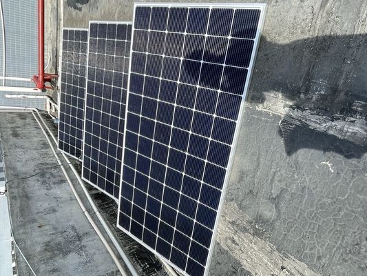 P5.9 Güneş Paneli Şarj Edilebilir Pilli Dış Mekan LED Ekran PSE
