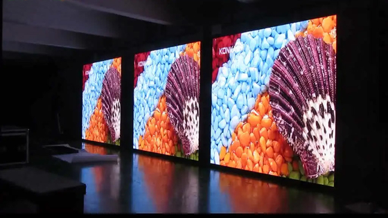 P6RGB Dış Mekan Sabit LED Ekran, IP65 Suya Dayanıklı LED Video Duvar 5500cd / m2